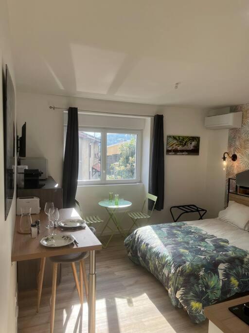 Verdi Studio Cosy Au Calme Parking Gratuit Chasse-sur-Rhône Buitenkant foto